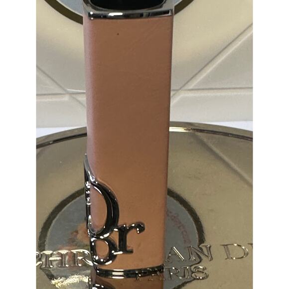 DIOR Addict Refillable Couture Lipstick Case - NO BOX -
MONTAIGNE - Picture 7 of 7